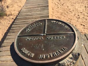 Real-4x4-Adventures-Poeppel-Corner-2018-Simpson-Desert-trip