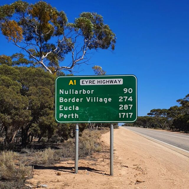 The Eyre Highway - still a long way to go 🙂